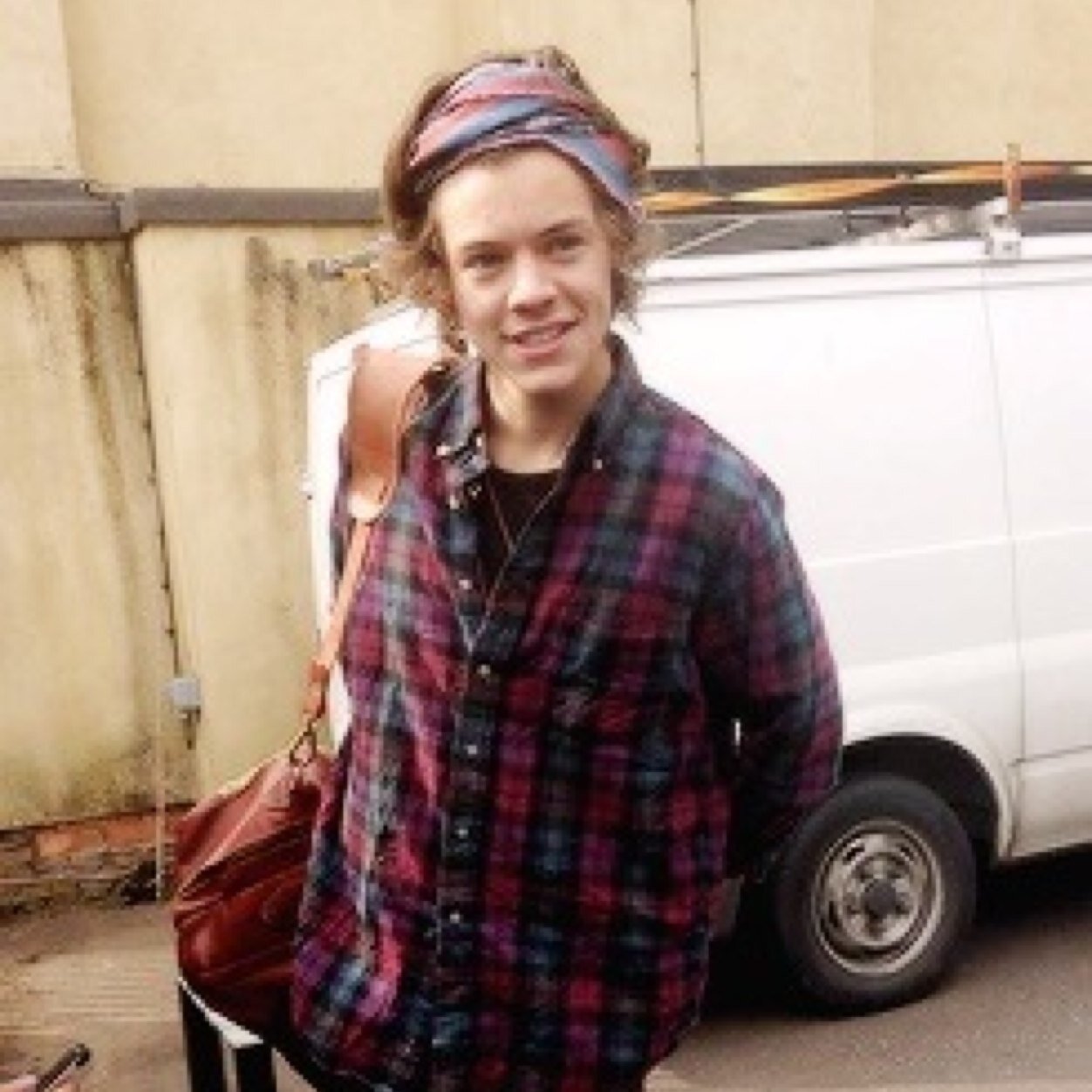 this is a free follow from @flawless_zen so please go follow:) i love you