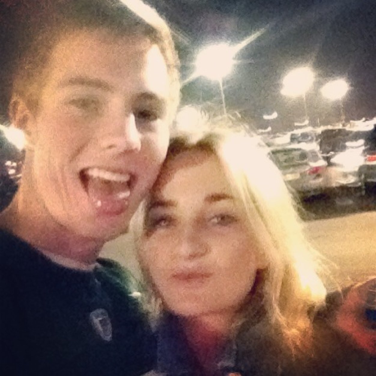 bromalley_'s profile picture. 
