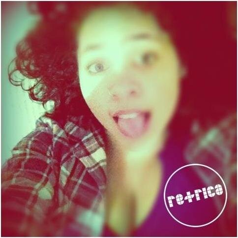 Qii eh pra eu cuida,qii p eu ama, eh a mais bonita, a joia perfeitaa ♪  te amo exuu / Natiizinha aqii 33