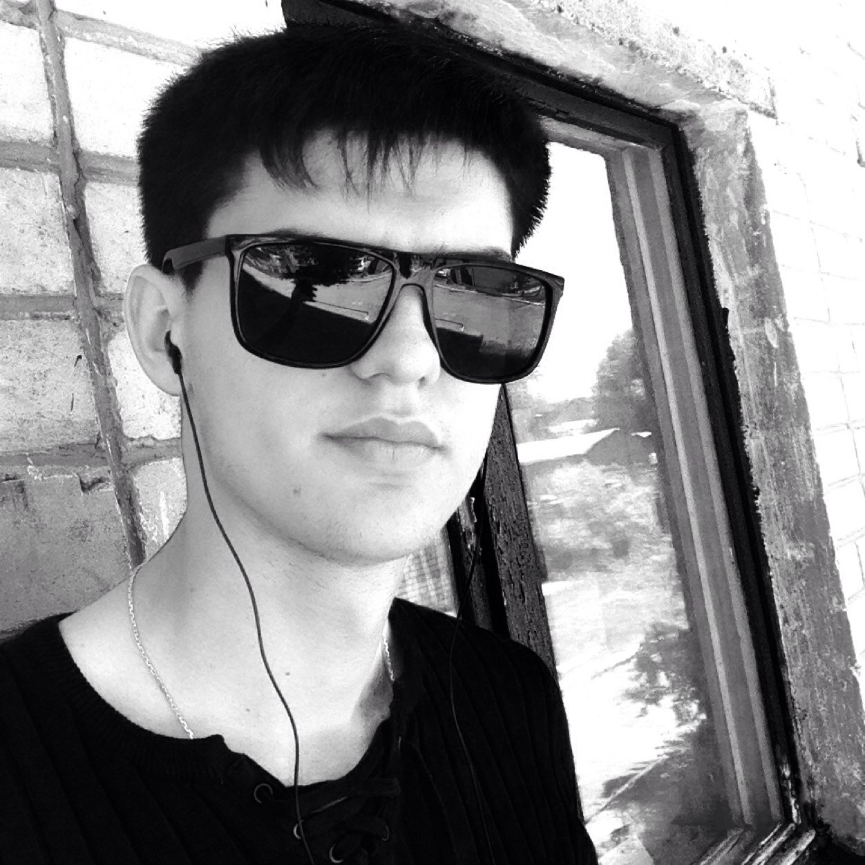 NukyVeev's profile picture. 