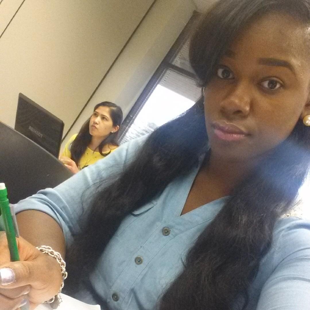 Living my life to the fullest with no regrets & Never looking back!!
#CollegeGirl