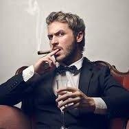 MrBonos's profile picture. Twitter oficial del Blog Dobla tu premio, un lugar para los amantes del fútbol, el juego y la buena hierva.