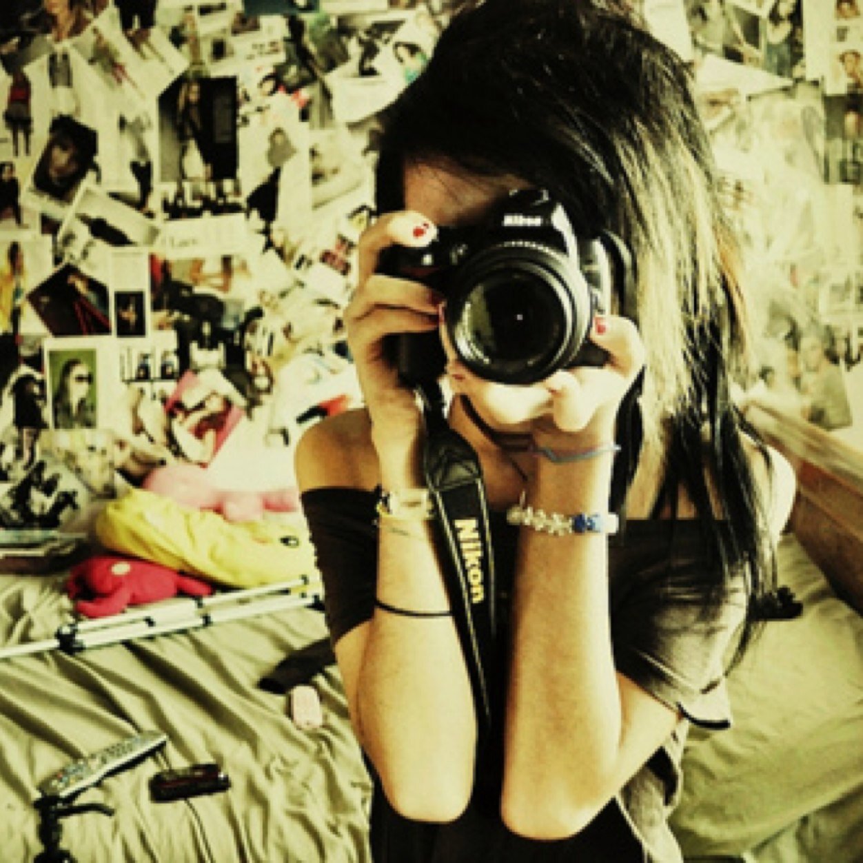 ''I can see the stars from America.''
 [ #PercyJackson | #Demigod ] Daughter of Melpomene