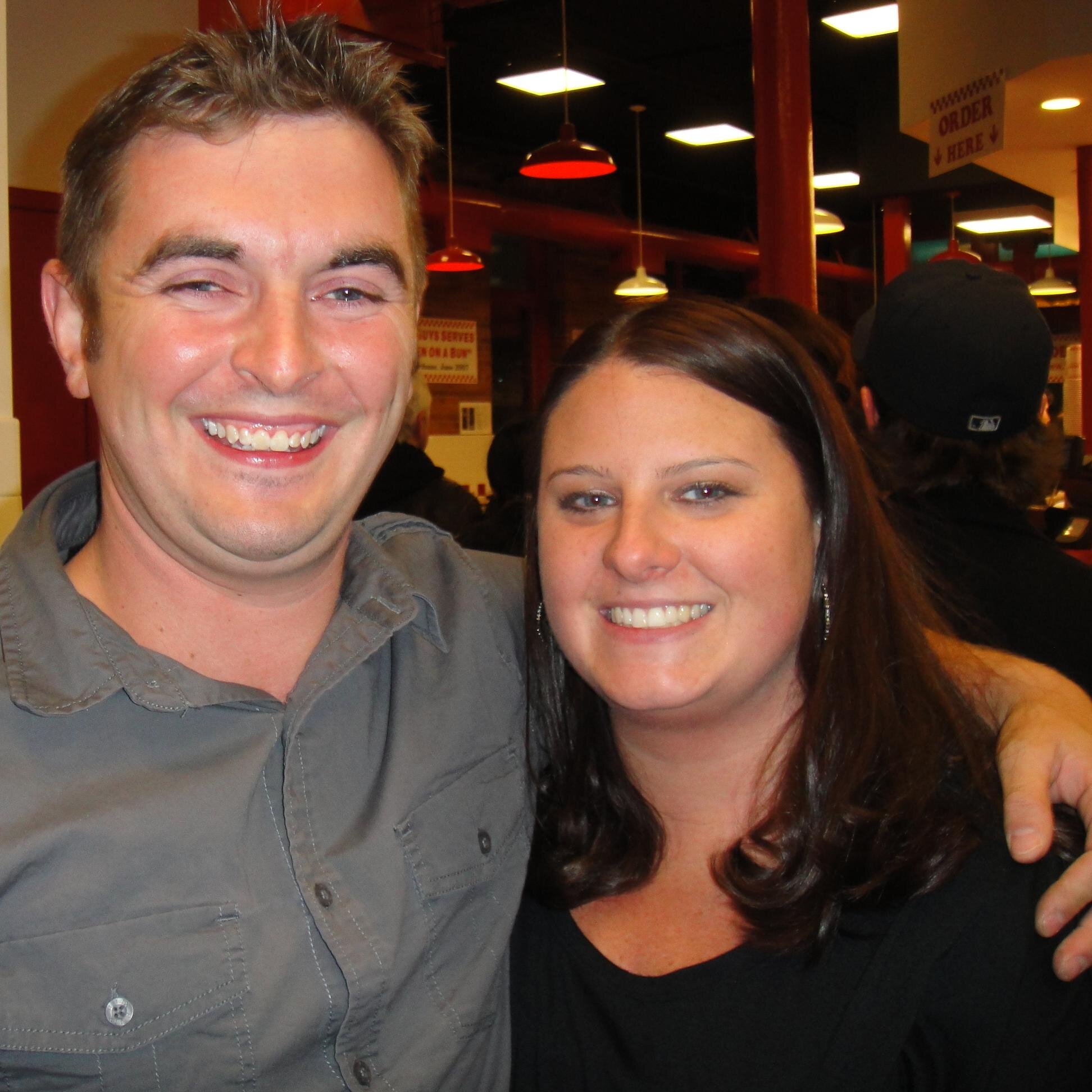Loves to teach, loves my husband and cant live without family n friends!