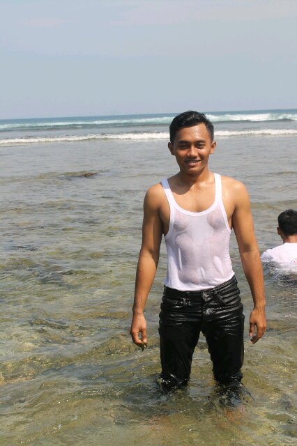 ig:rindra19 path:rindraprabowo line:rindra94
