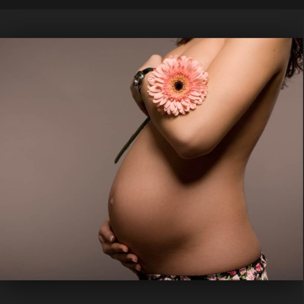 Teen Mothers sacrifice the most & should be recongnized. 
 Email (Singleteenmothers@hotmail.com) 
For any advice or questions:) xo