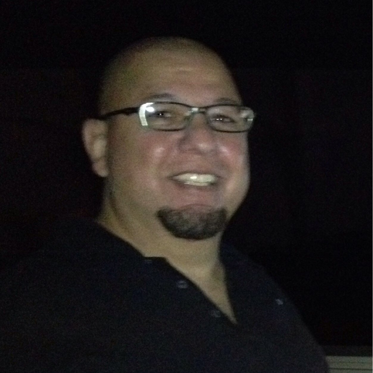 fraticen's profile picture. 