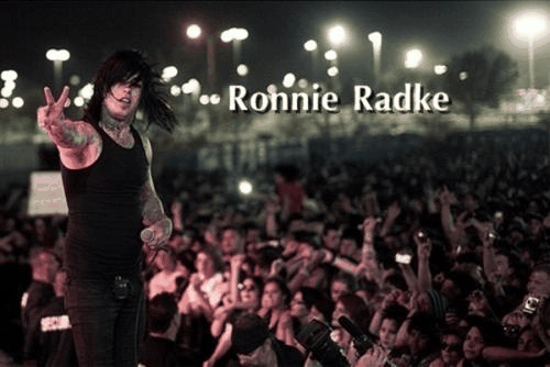 ParticiaWayment's profile picture. Borderline Genius with a slight addiction to Weed. I know Sports, Music and TV. Be You and I'll be Me #Packers #Flyers #Jays #Raptors