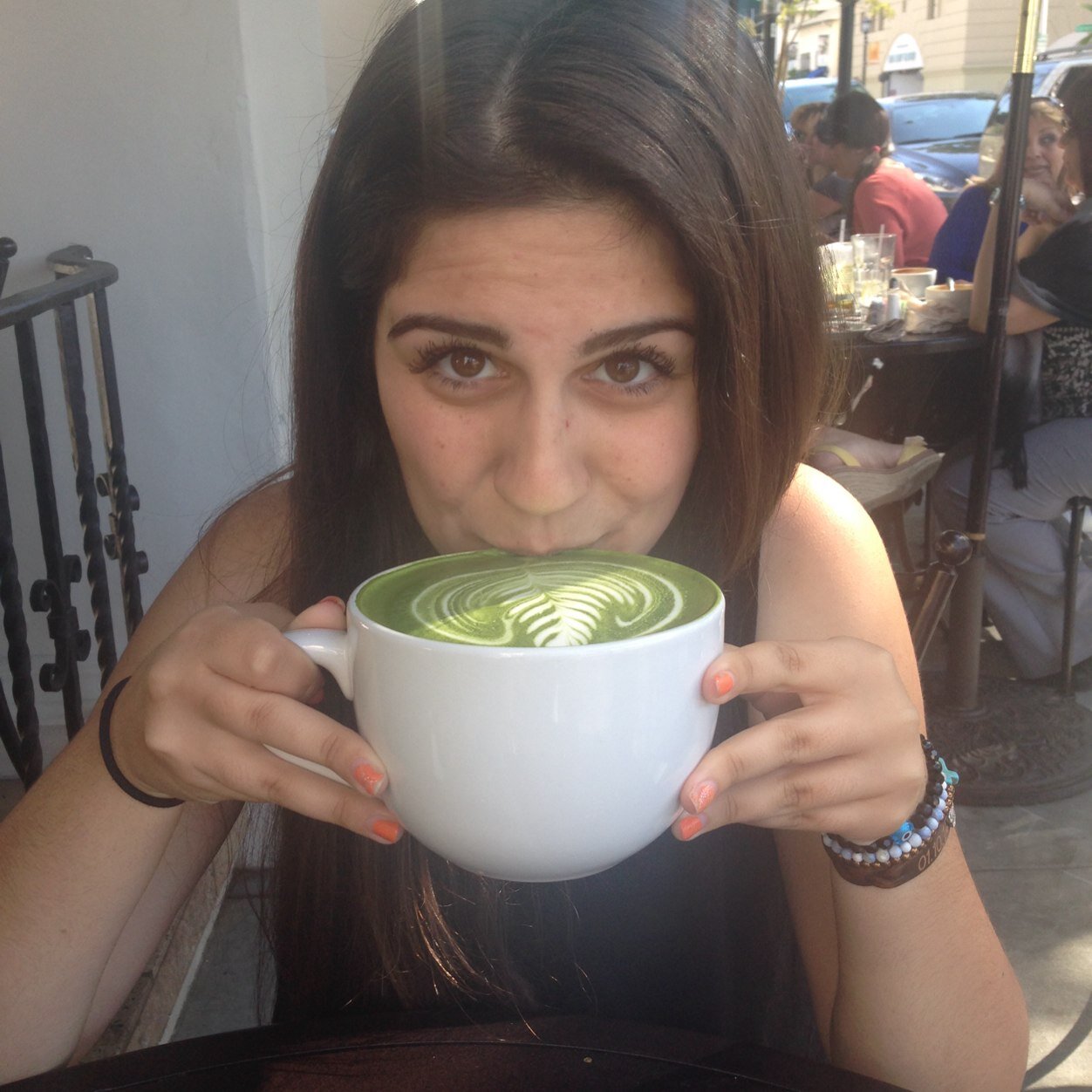 part foodie. part Disneyland Princess.