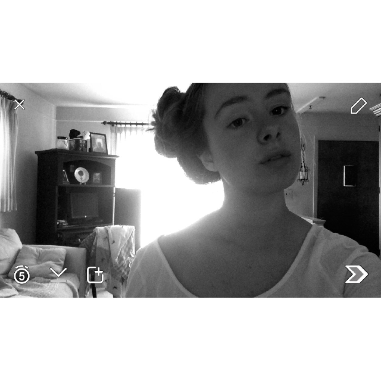 hcons1's profile picture. follow @gIassribbons