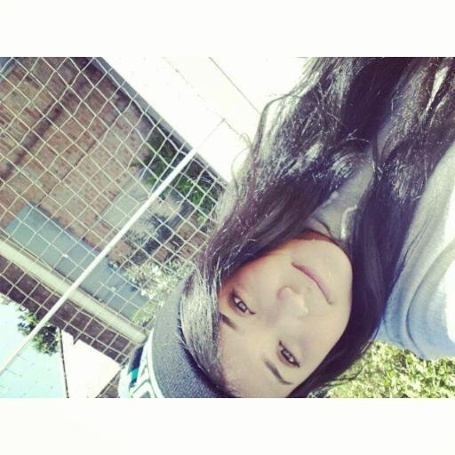 Mais 1 louca do bando.