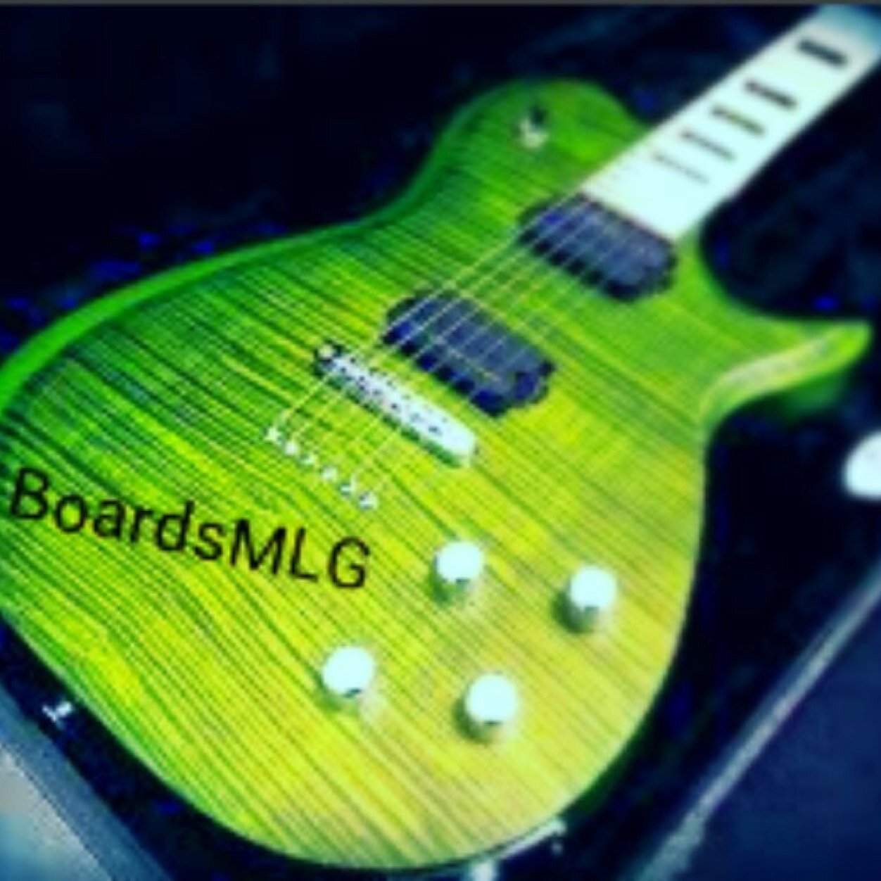 | Call of Duty competitive player | GB @Boards_MLG | Looking for a team | GT @ Guitar Scale | Sponsored by @cinchgaming save 5% off using code Guitar |