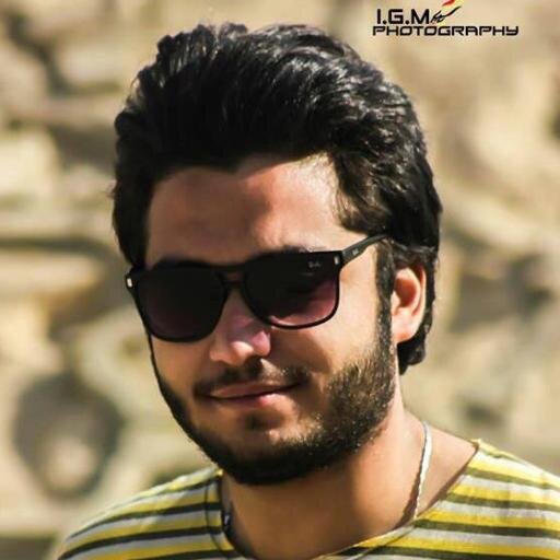 I'm your dream, make you real, I'm your eyes when you must steal, I'm your pain when you can't feel, Sad but true.
Middle Of Nowher
(Follow BAck) :D