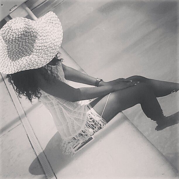 http://t.co/iY5XDKg7sG ERICA MONAY 
http://t.co/h5OT1ymCdQ