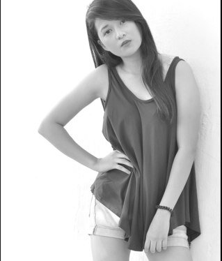 I just want to have a simple life together with the one i love :)

Facebook : shainnabing15@yahoo.com/shainnamaetumulak