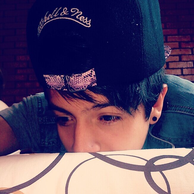 te dejo mi canal de youtube.