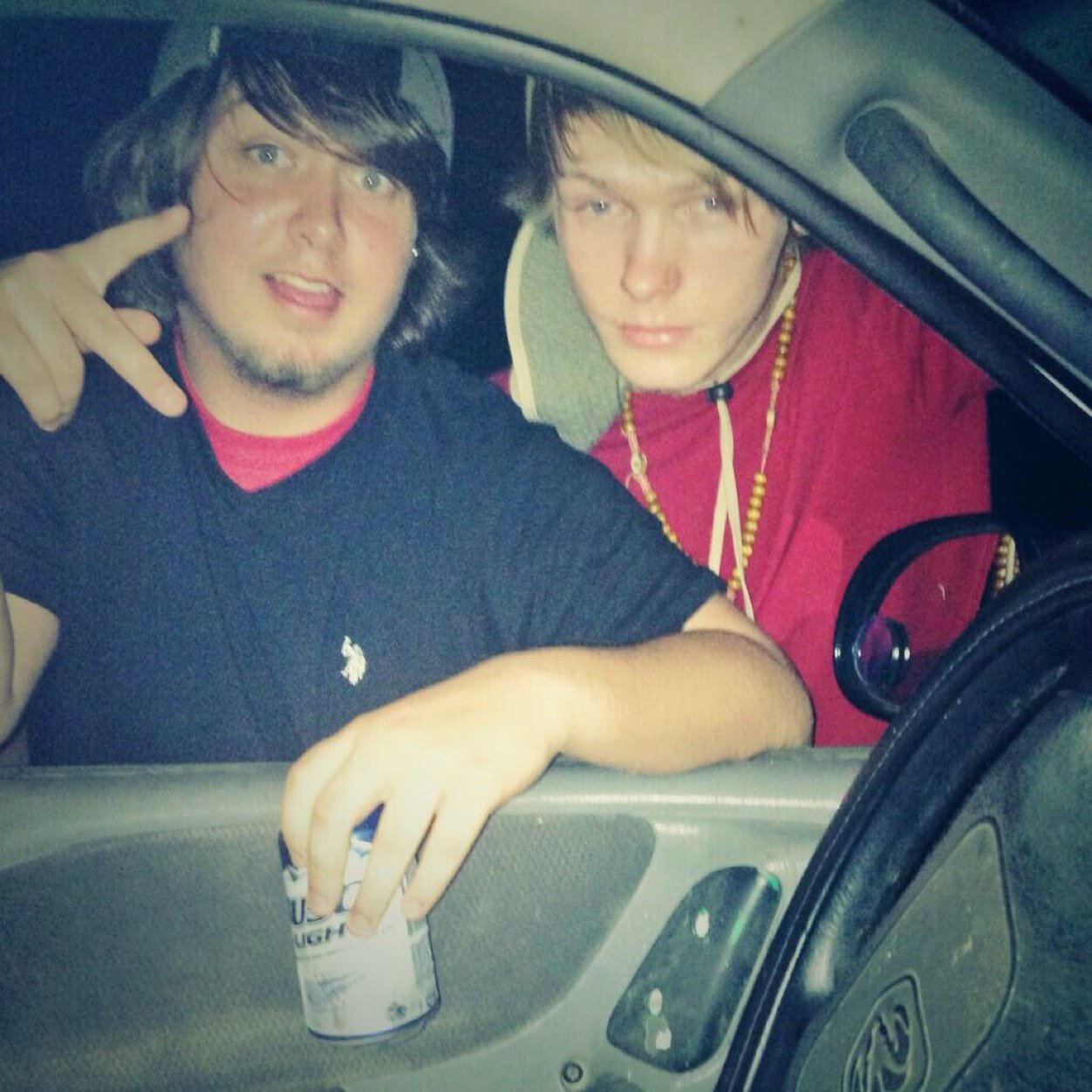 Jimmy tys tha name. You fake? Get ta steppin. Rapper✌️ check it out tylerthawhiteboy on youtube ✌️ Snapchat? Jimmy-ty22