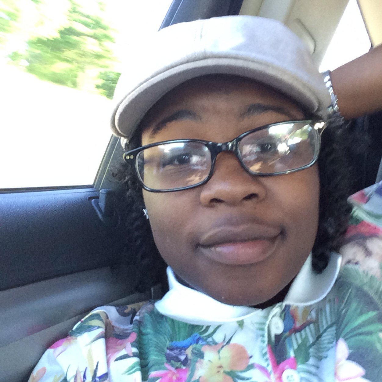 Live Laugh Love... I'm just tryna make a dolla outta 15cent.. Ya feelsz me!