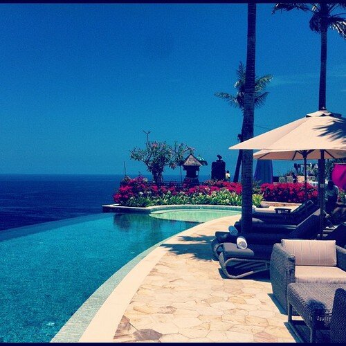 RitaZarn's profile picture. The official Sam Ash Music Twitter page. Visit our stores and you're guaranteed to see somebody making music. Making music is what Sam Ash is all about!