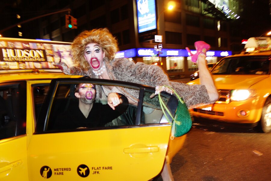 MarineBertsch's profile picture. the nerd next door :) books, bands, food, music, and youtube stuff y'all      Thomasian // EHSian.