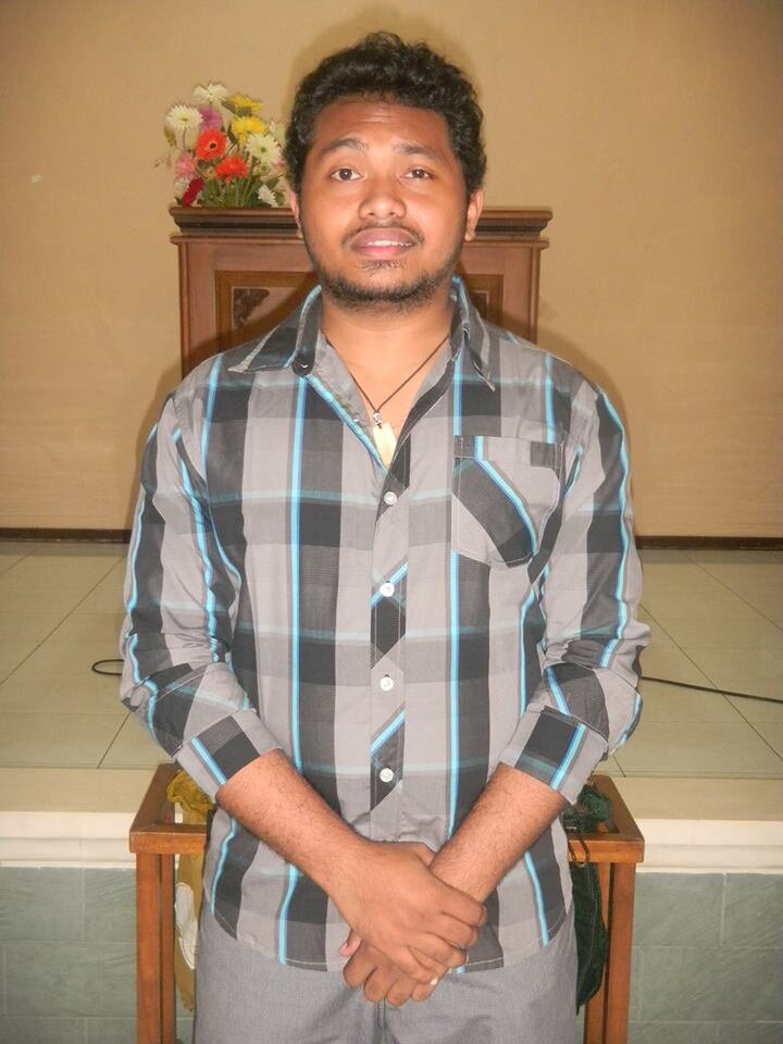 reinhardoneng's profile picture. New Twitter!! Follback Pleassee :))