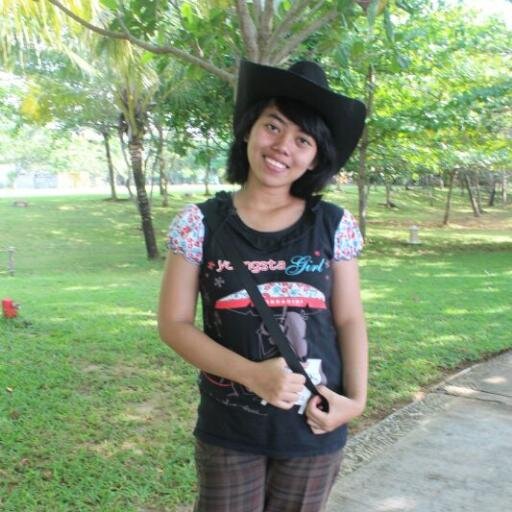 mamah adalah semangat hidupku :* ({})