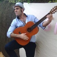 Chave (@lunarjchav) 's Twitter Profile