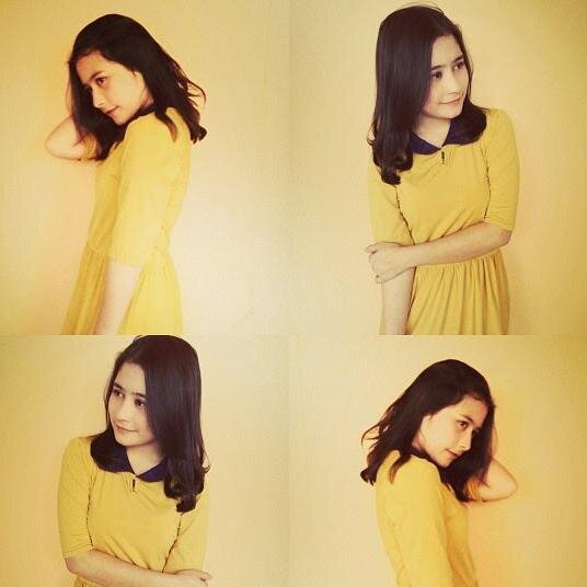 OMG Hello!! Masa ga tau gua Burodi'a siapa? Kenalin gua burodi @prillybie♥. Gua tukang jualan sisir yang kece badai (◦ˆ⌣ˆ◦) #RPGGSFams oke sekian