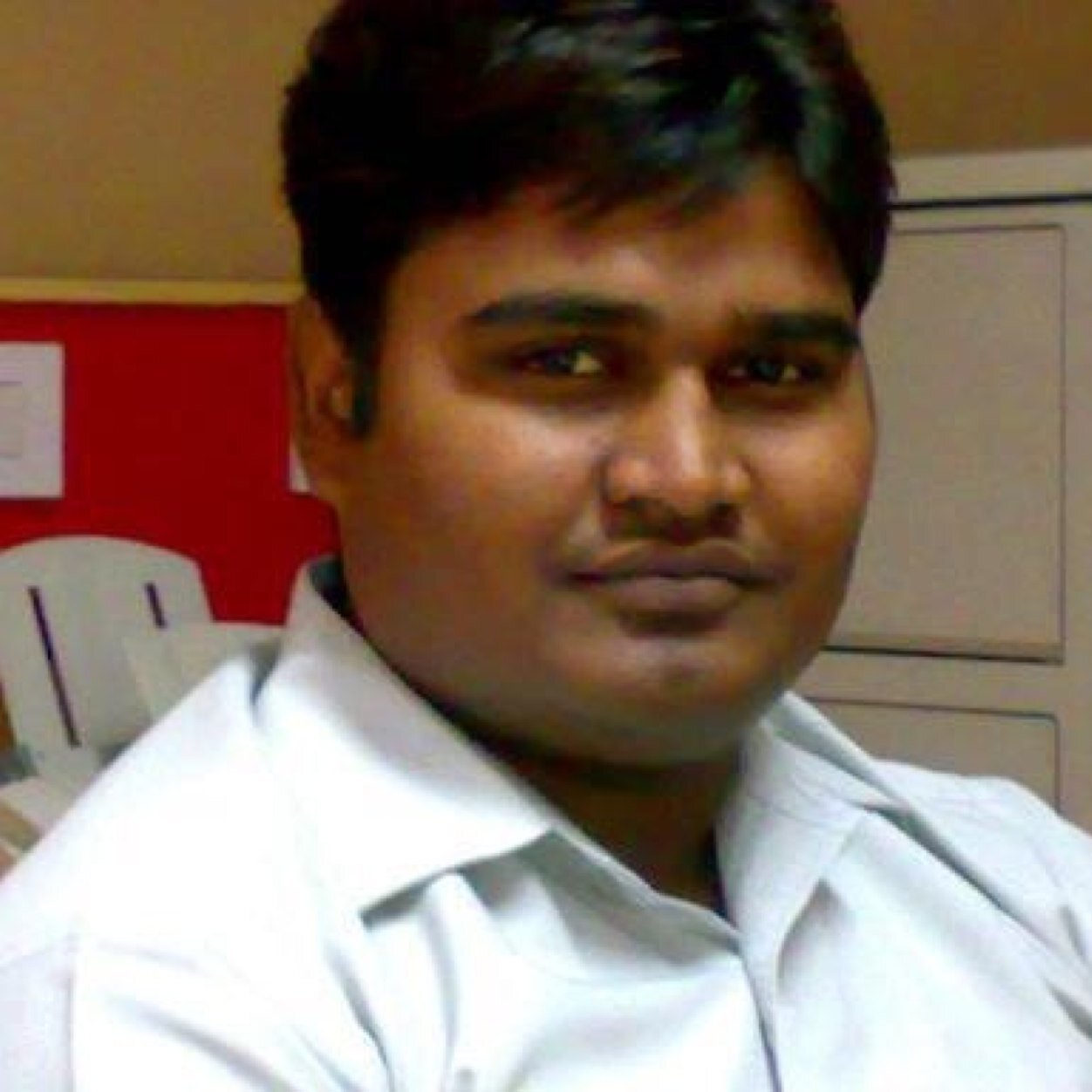 narendranaidu_r's profile picture. managing partner at Poleru financial services and insurance marketing LLP