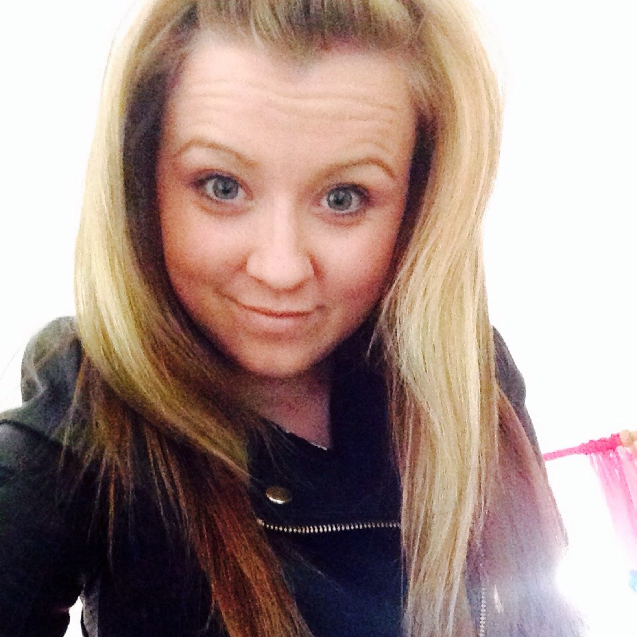 ComAitken's profile picture. KayleighSophie