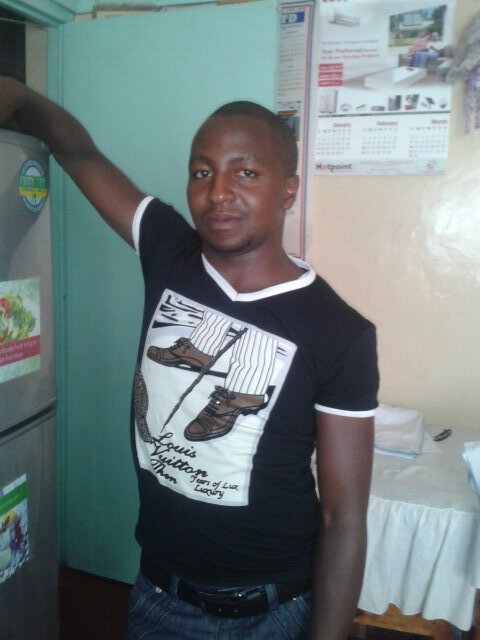 benkhym's profile picture. to dare is to do