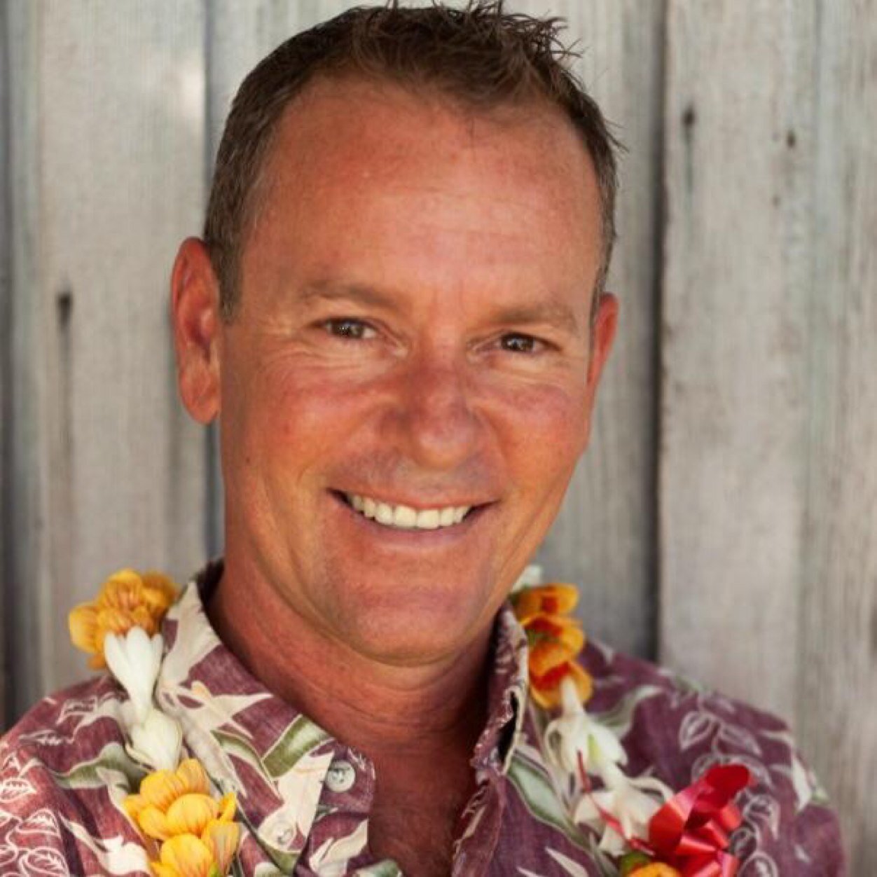 Steve Tower Realtor Associate Kahala Mall Rooftop Coldwell Banker Pacific Properties 4211 Waialae Blvd #9000 Honolulu, HI 96816 Waterfront Homes Specialist