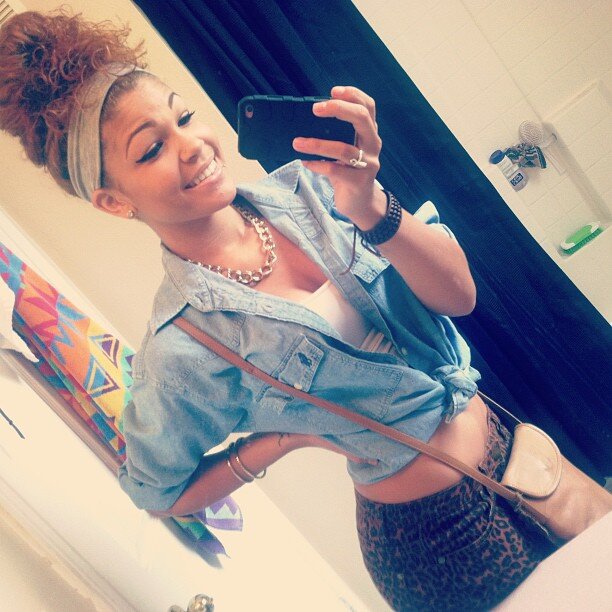 OleneBruck's profile picture. 