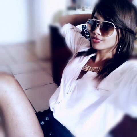 Libra. Thee Extrovert, love going out. MadboutFashion! My friends & Family are my Life♥ . Est '95 . In a Relationship♥ So no thirsty DM's thanks☺