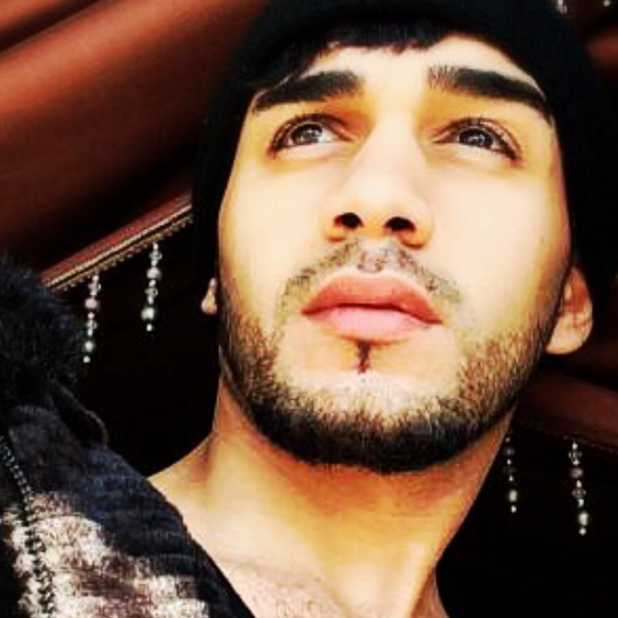 MoonArkan's profile picture. I am opposed to millionaires, but it would be dangerous to offer me the position