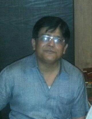 2705Navneet's profile picture. 