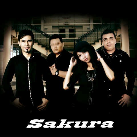 SAKURA BAND
HIT SINGLE  SENYUMAN TERAKHIR
MANAGER  JOE 081320221352 PIN : 3284534A EMAIL : sakuraband.indo@gmail.com / muara_evo@yahoo.co.id