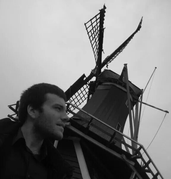 italian architect | principal @ ucciarchitetti.it | structural eng phd | independent fea sw developer | integrated approach to building design&construction