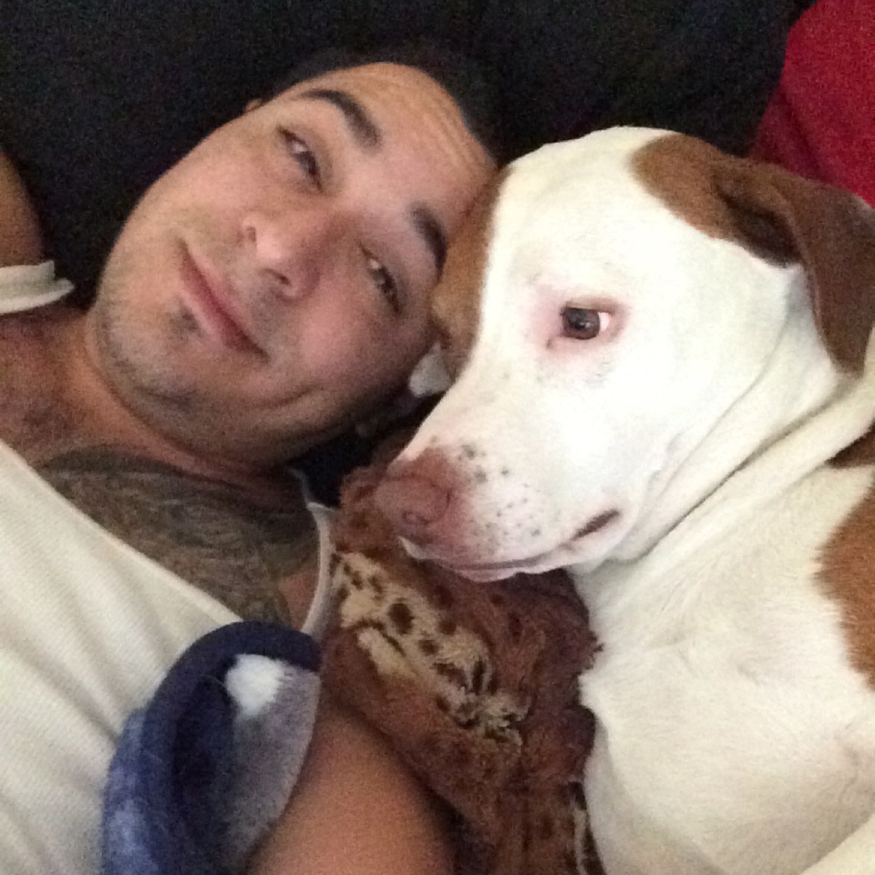 Miryanke's profile picture. Living my life. Loving my family. In love with my man.