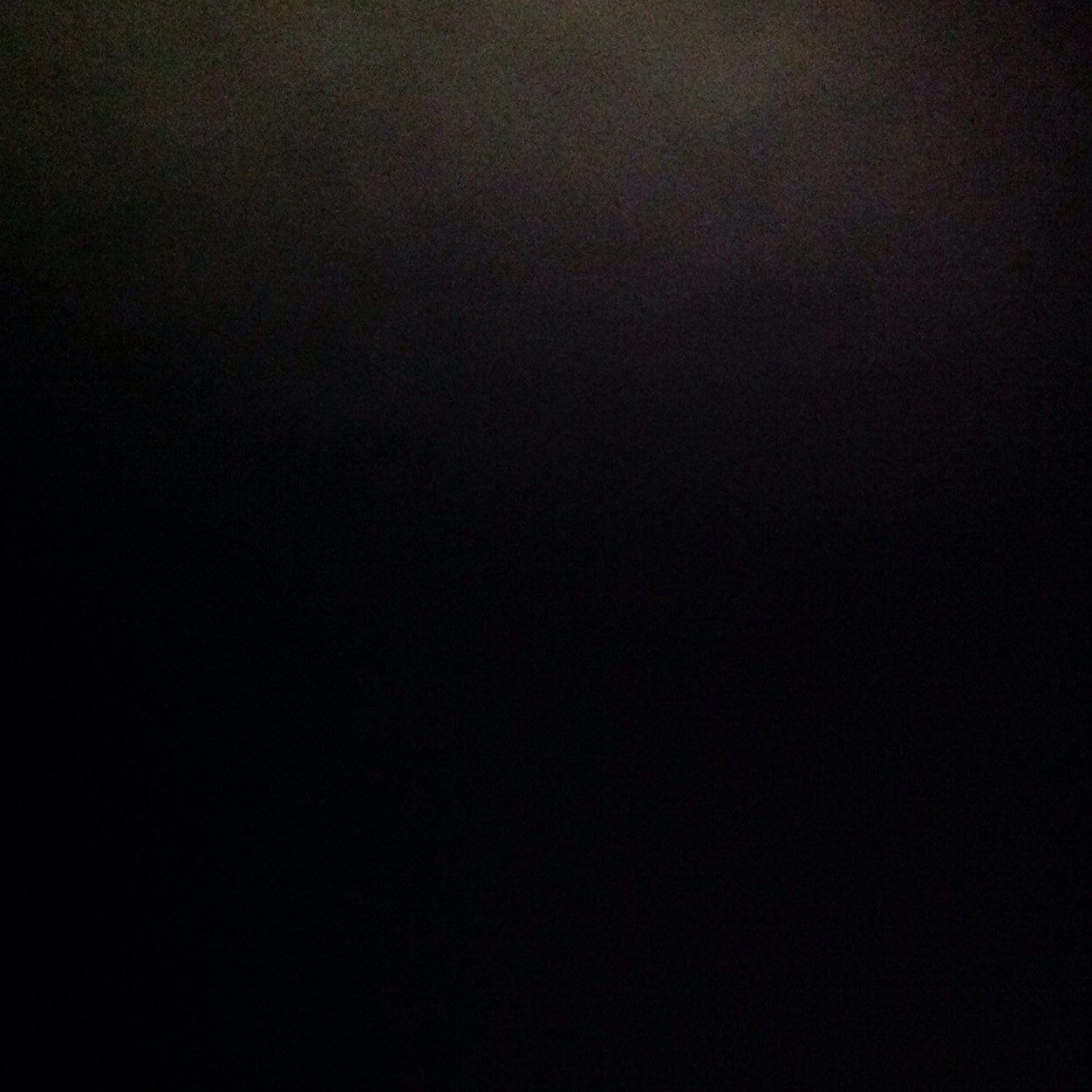 الصّمتَ آوسَعْ لآضَــاقْ الحَكي !