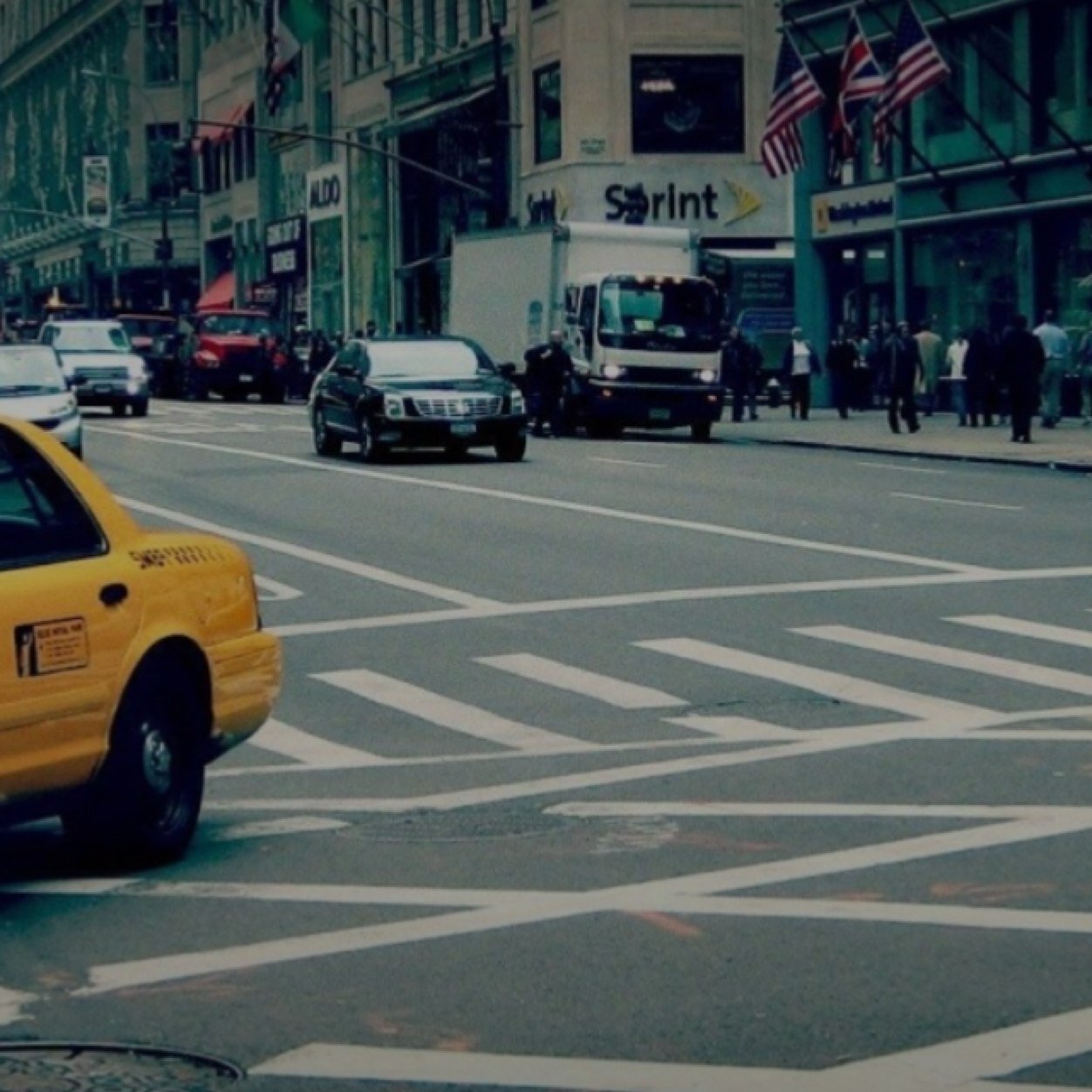 Youniou_Larolls's profile picture. 