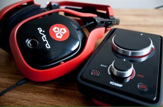 Diverses concours à l'aide de sponsors. Vous êtes un gamer ou une personne voulant offrir un cadeau ? Tentez votre chance gratuitement. On #RT les Scrims.