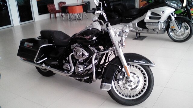 mnz2377's profile picture. 