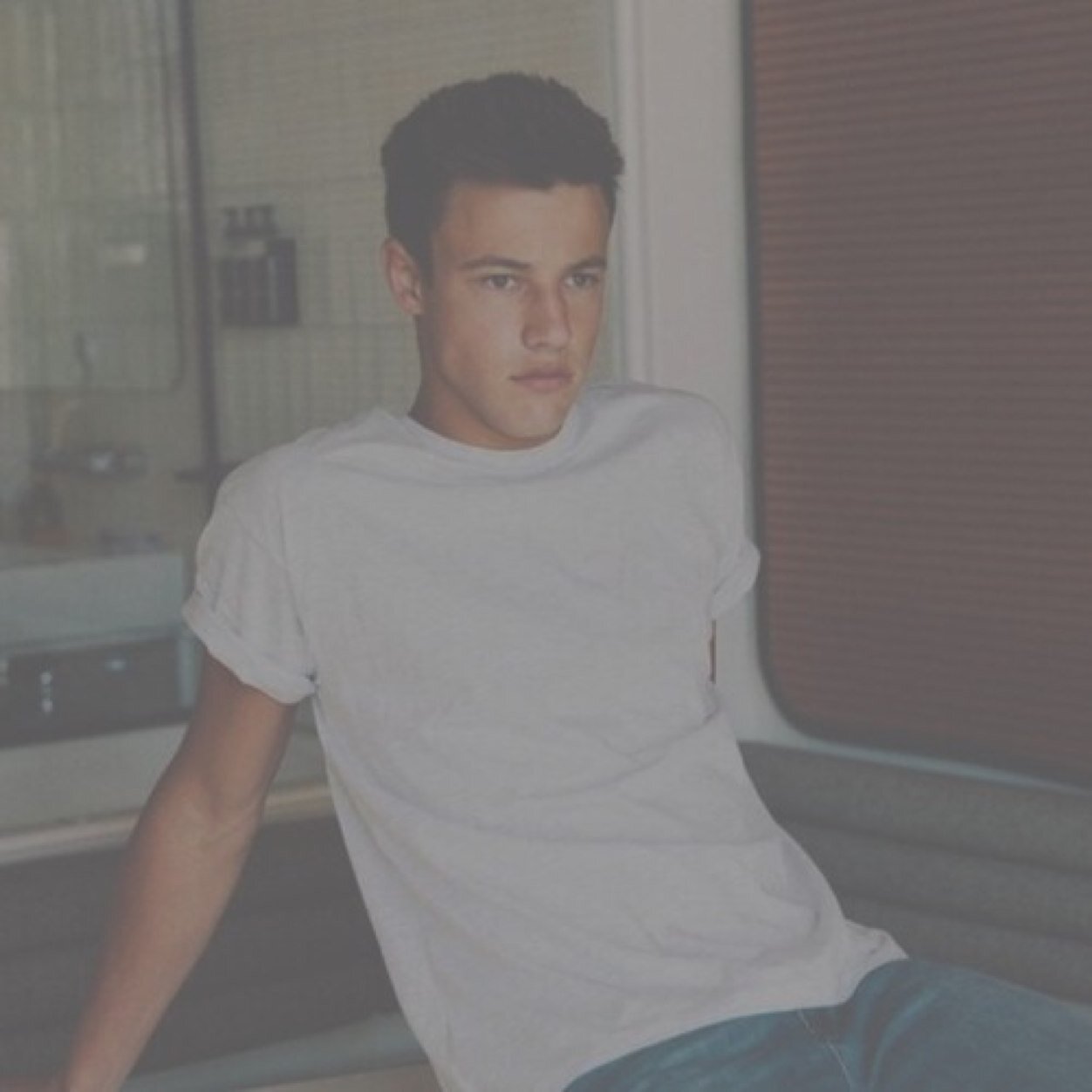 If you are reading this tweet me ''matt loves u''