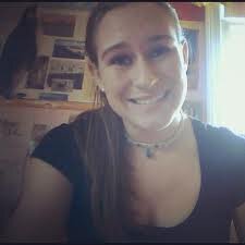 oraalcala373's profile picture. No dejes que nadie corte nunca tus alas, tu eres quien decide lo alto que quieres volar.