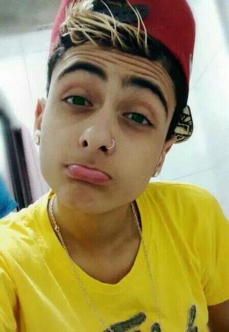 - What's  , (13) 9 8173- 0265