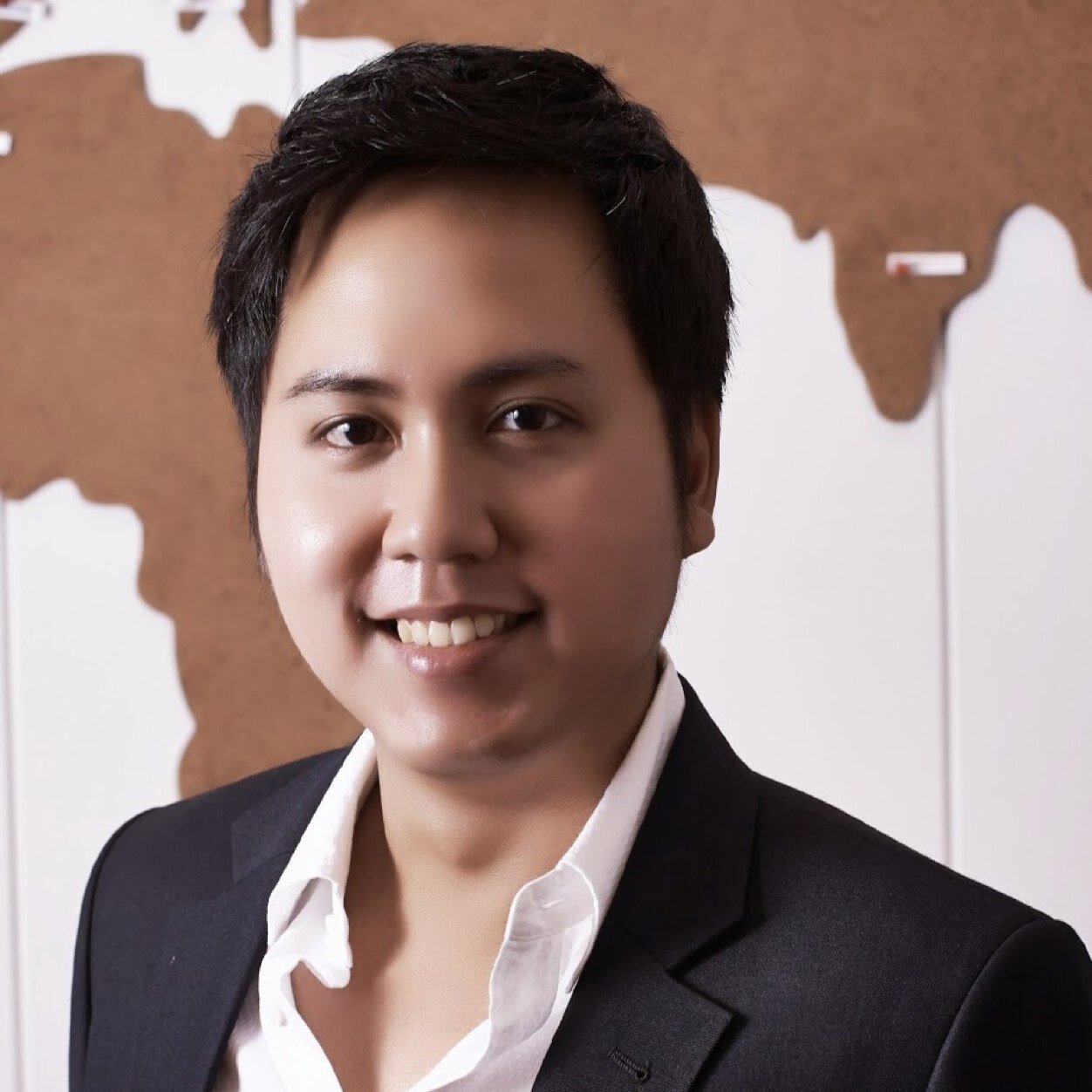 reynazran's profile picture. 