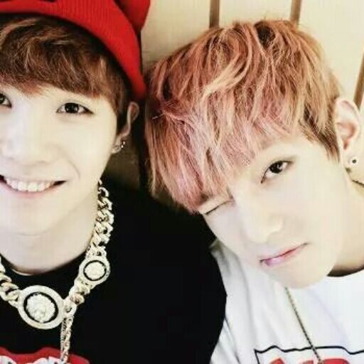Roleplayer of V - Kim Taehyung from BTS | 30 Dec 1995 | Speak English & Indonesia | Lets be friends | Open Fan service / Fan Talk