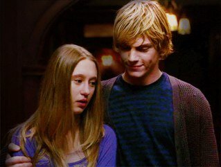 I tweet alot about AHS Murder House sometimes asylum&coven. Tate and Violet are mostly what this is for:)