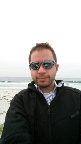 Photographer, avid boardgamer, world wanderer, creator of delicious snacks, lover of all foods spicy,  Marketer of Sciencey Stuff.